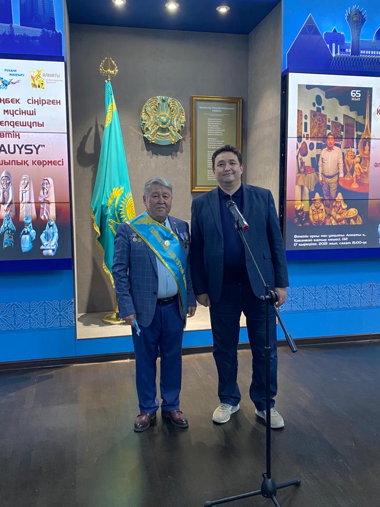 Ер адамның өз ұрығына аллергиясы болуы мүмкін. Смотрите порно жетілген грузин және әзірбайжан ер адам трахает қыз