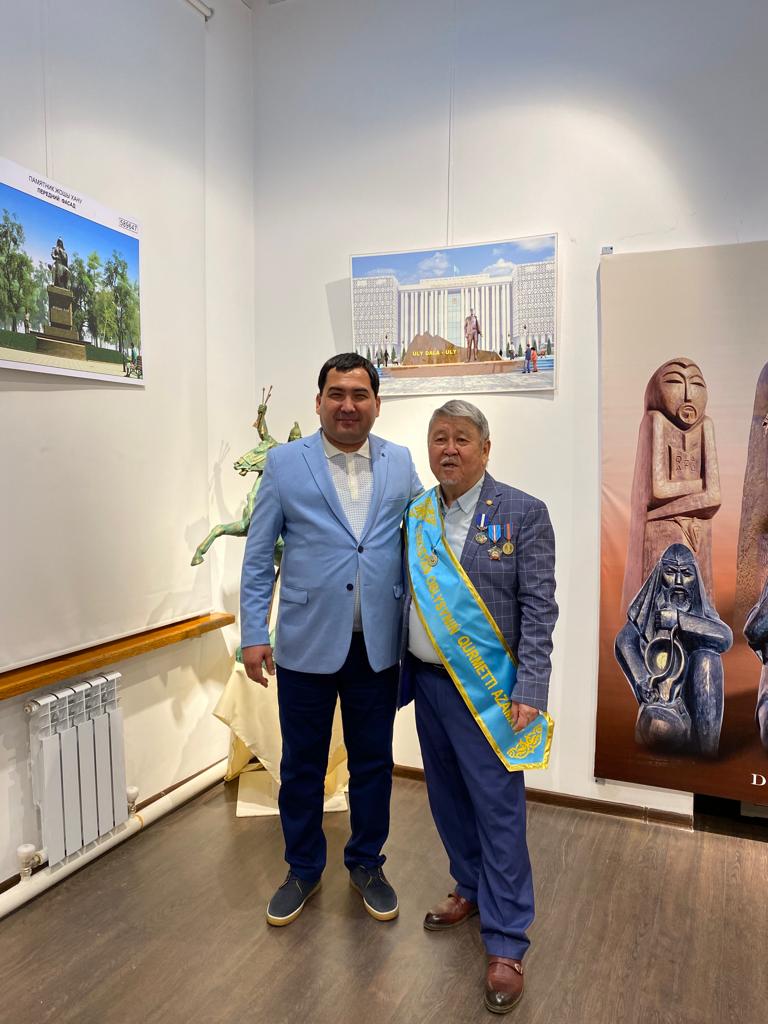 Вибраторлық секс көру Құмырсқа илеуіндегі жалаңаш адам