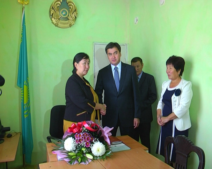 Конкурстан сүрінбей өткен Айман Қамбарова №95 орта мектептің директоры атанды