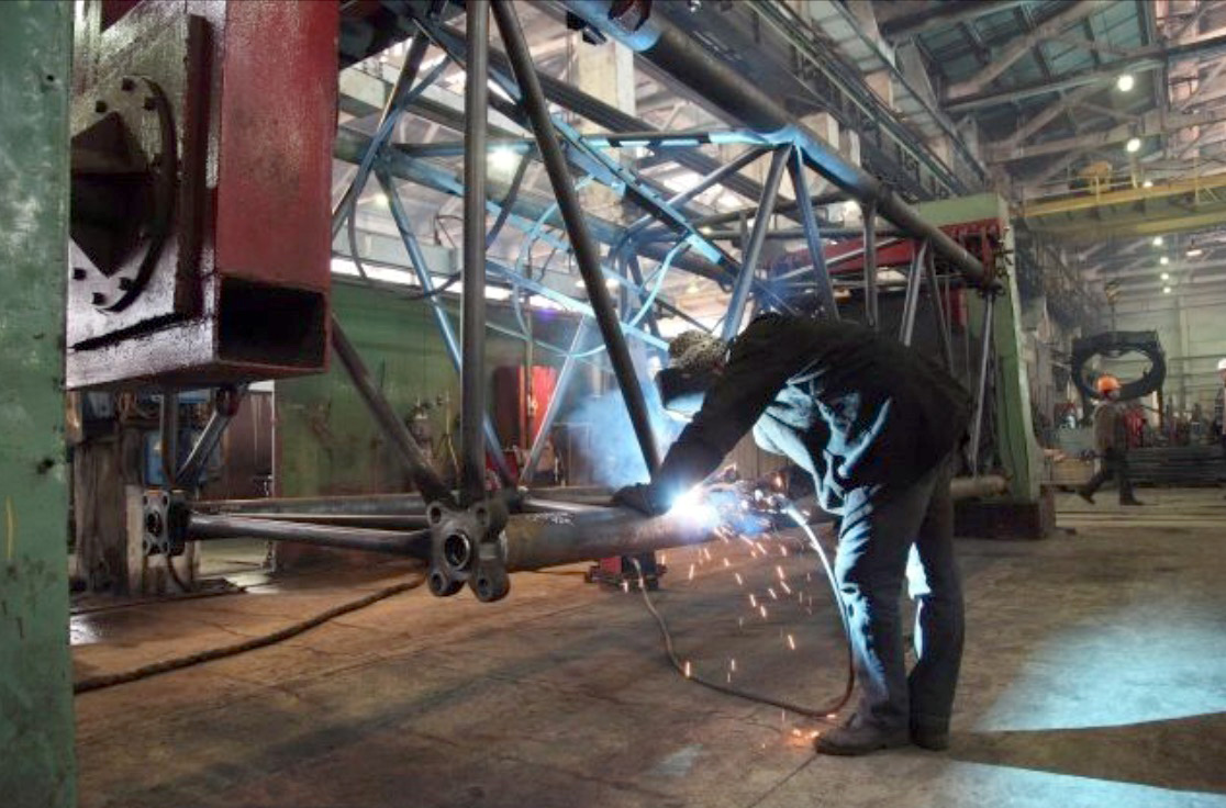 Облыс әкімі қаладағы бірнеше кәсіпорындарды аралады