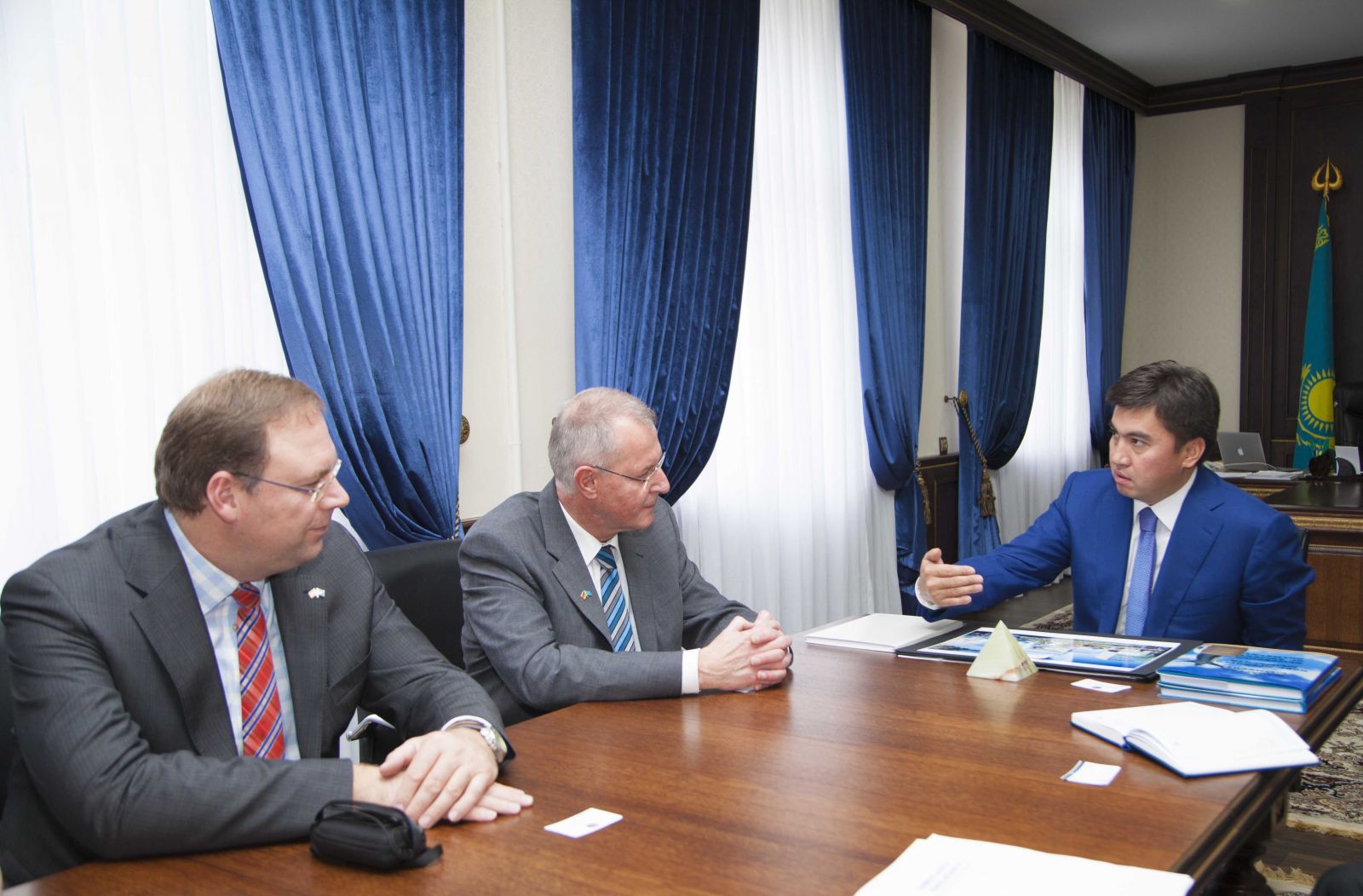 Қала әкімі Германиядан келген делегацияны қабылдады