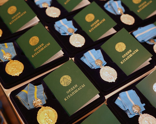 Оңтүстіктегі 300-ге жуық ана «Алтын және Күміс алқа» иегері атанды