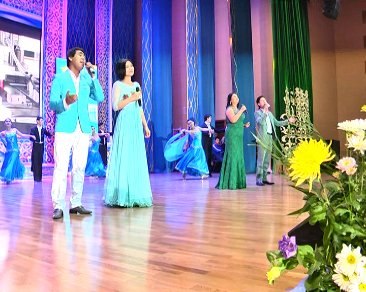 Оңтүстікқазақстандықтар Тұңғыш Президент күнін атап өтті