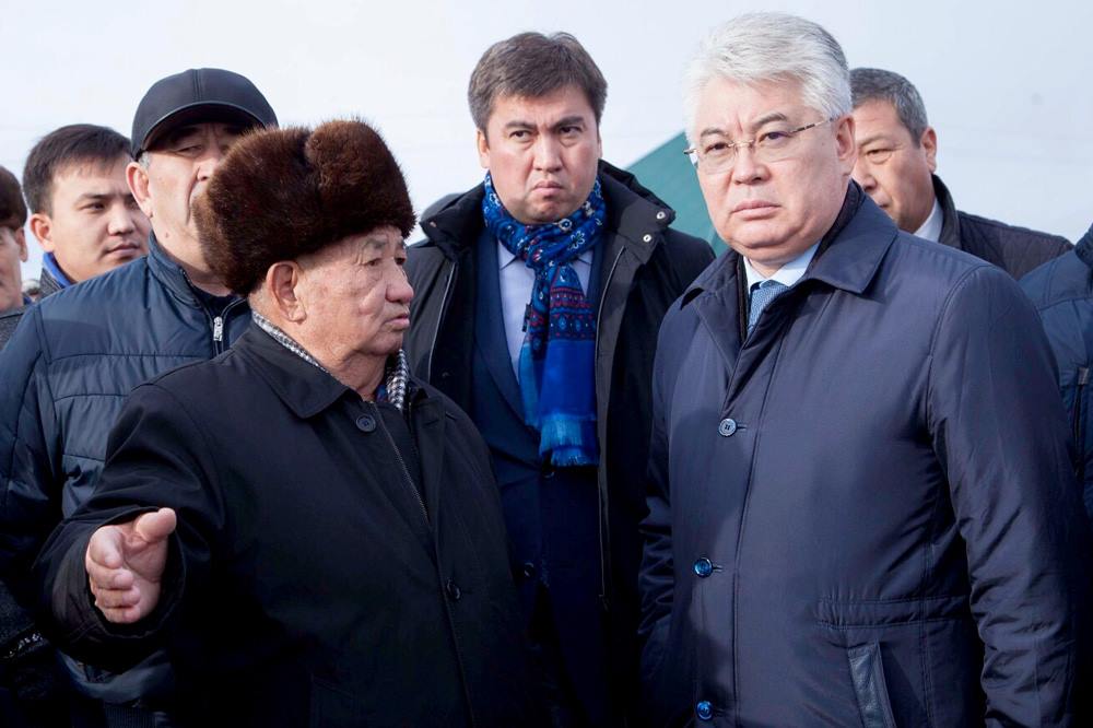 Облыс әкімі Шымкенттегі бірқатар елді мекендердің мәселесімен танысты