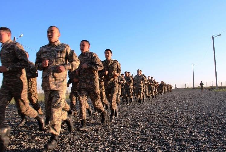 Шымкентте 10-сынып оқушылары үшін оқу-дала жиыны басталды