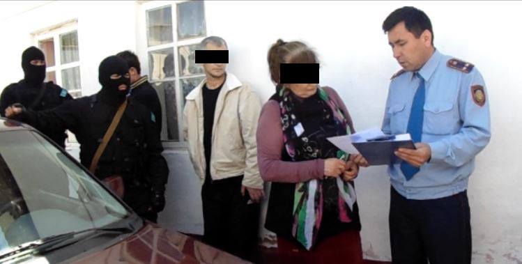 Тәртіп сақшылары есірткі сатумен айналысқан қылмыстық топты құрықтады