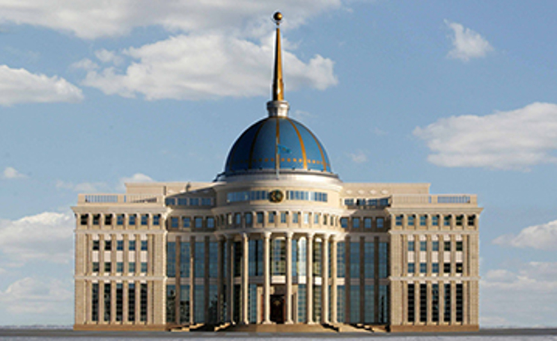 Елбасы Д.Родин мен Қ.Үмбетовке «Халық қаһарманы» атағын берді