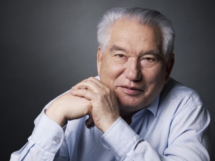 Мәскеуде Шыңғыс Айтматовқа ескерткіш орнатады