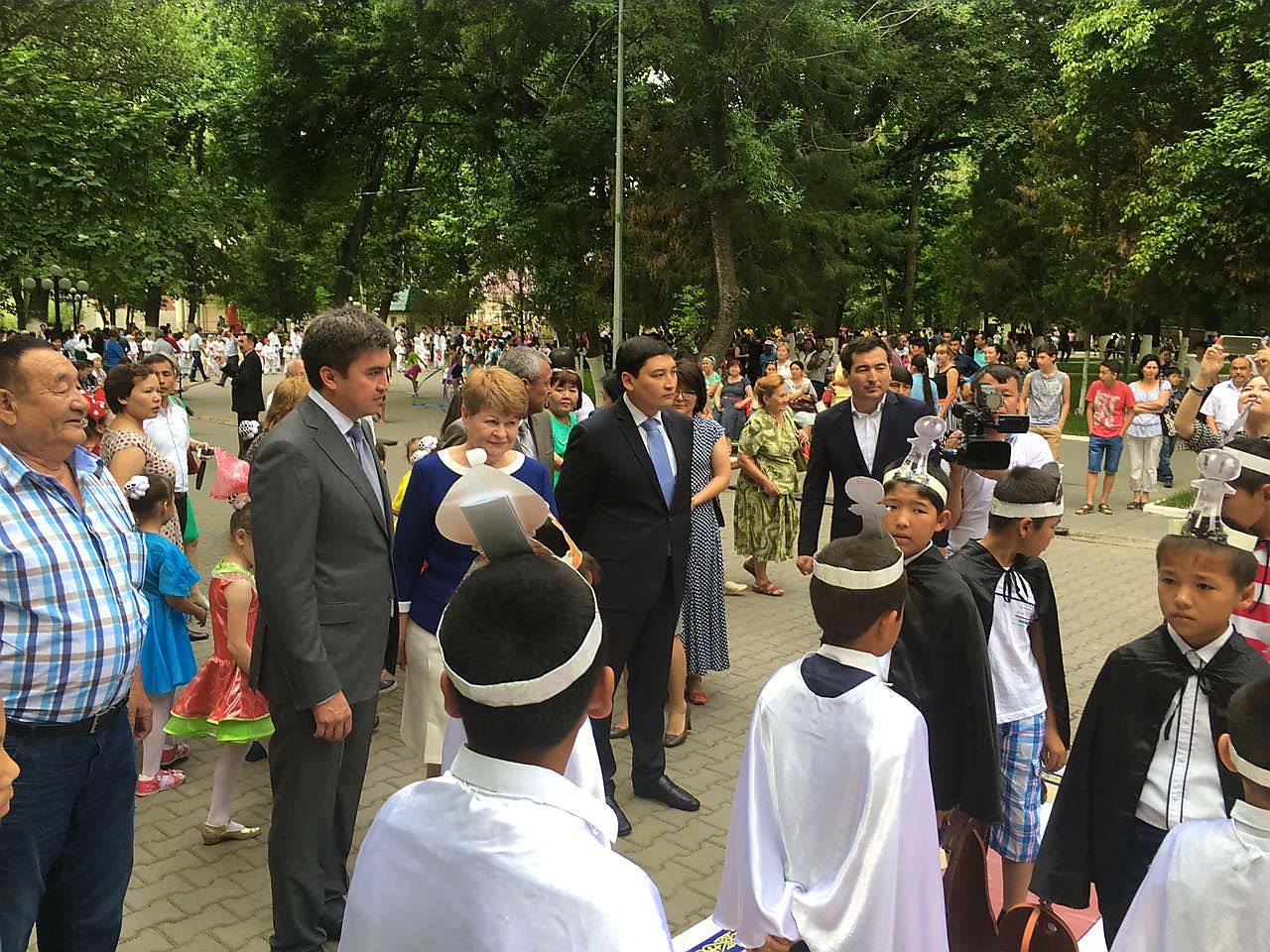 Балалар шаттыққа бөленген күн