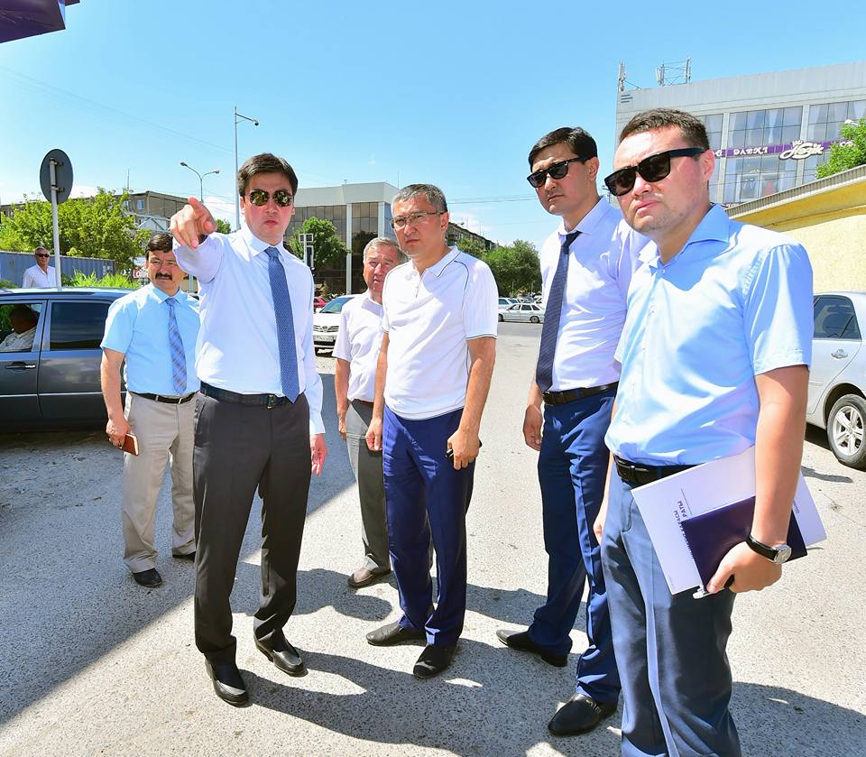 Шымкент әкімі бейнебақылаумен жұмыс істеуде