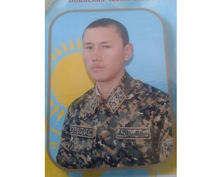 Ақтөбеде қайтыс болған оңтүстіказақстандық жауынгердің денесін Шымкентке әкеле жатыр