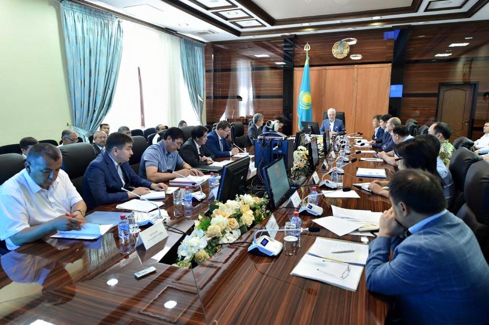 ОҚО-да шекара бойындағы үйлерді көшіру жайы айтылды