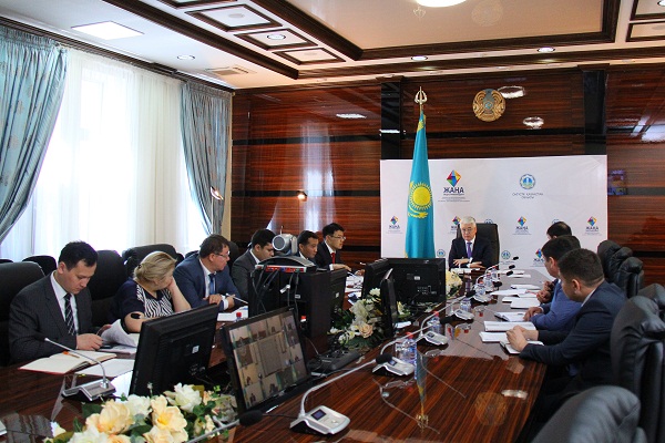 ОҢТҮСТІКТЕ ЕЛБАСЫНЫҢ ҚАТЫСУЫМЕН ӨТКЕН ТЕЛЕКӨПІРДЕ ТЕЗ ӘЗІРЛЕНЕТІН ТАҒАМ ӨНДІРЕТІН ЗАУЫТ ІСКЕ ҚОСЫЛДЫ