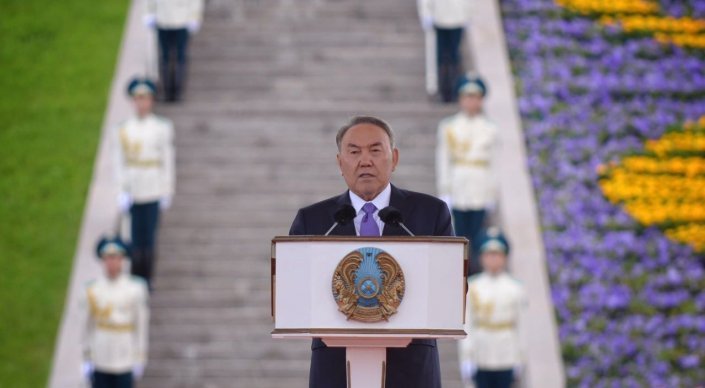 Назарбаев Астананы миллионыншы тұрғынның дүниеге келуімен құттықтады