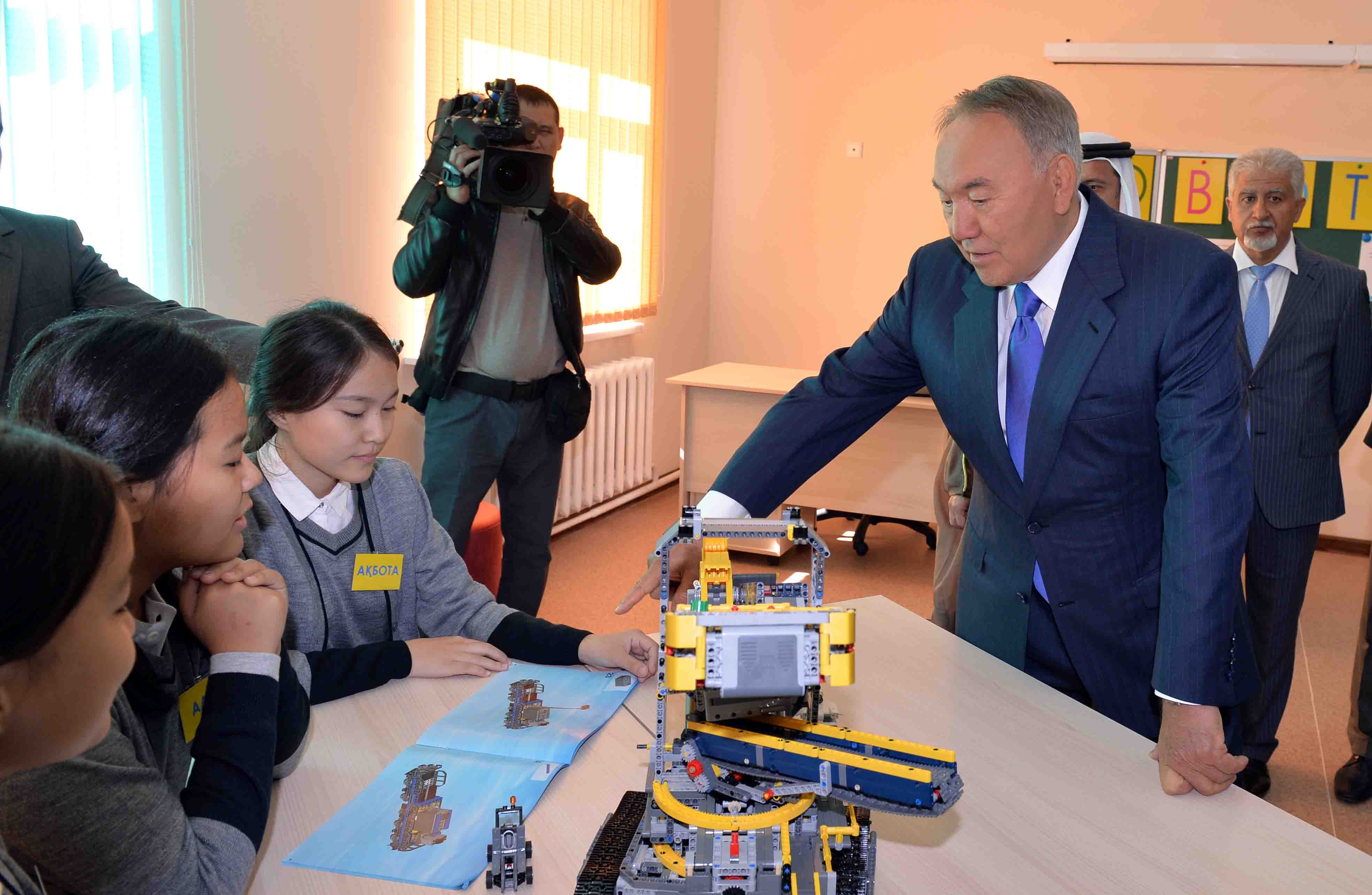 Ұлт Көшбасшысы Нұрсұлтан НАЗАРБАЕВ: Биыл Қазақстанда жаңа 60 оқу мекемесі ашылады