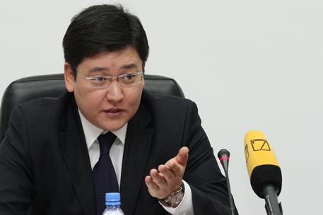 Балағат сөздер айтылған фильмдерге шектеу қойыла ма?