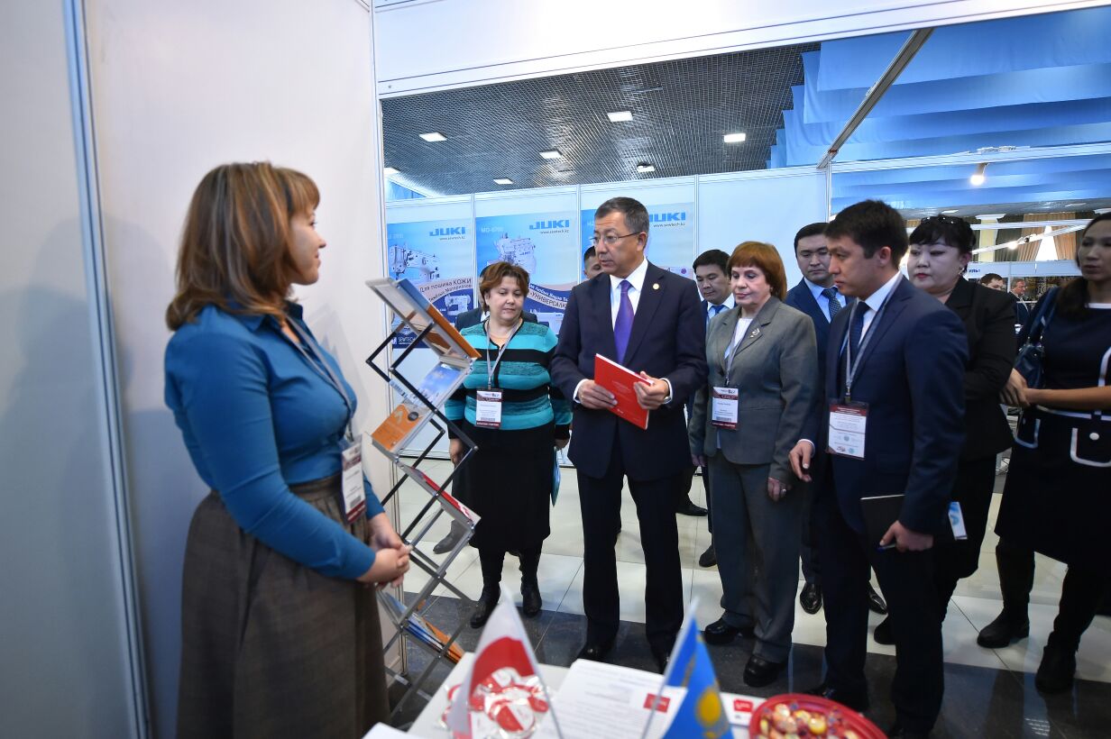 Оңтүстікте тоқыма өнеркәсібіне арналған халықаралық көрме өтуде