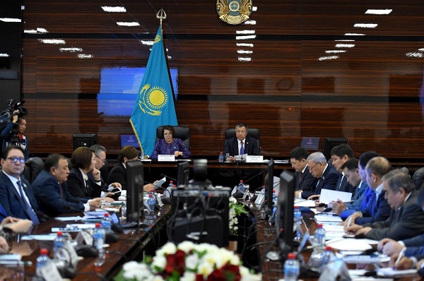 Оңтүстікте қаржы және бюджет комитетінің көшпелі отырысы өтті