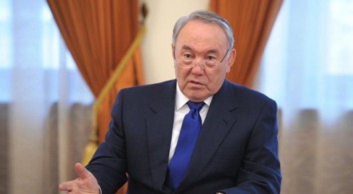 Нұрсұлтан Назарбаев екі президент туралы әзіл айтты