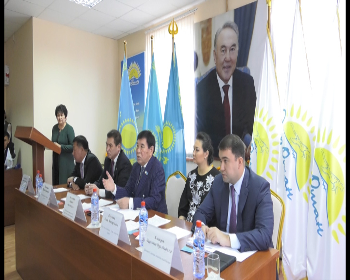 «Нұр Отан» партиясы Шымкент қалалық филиалының кезектен тыс ХХХ конференциясы өтті