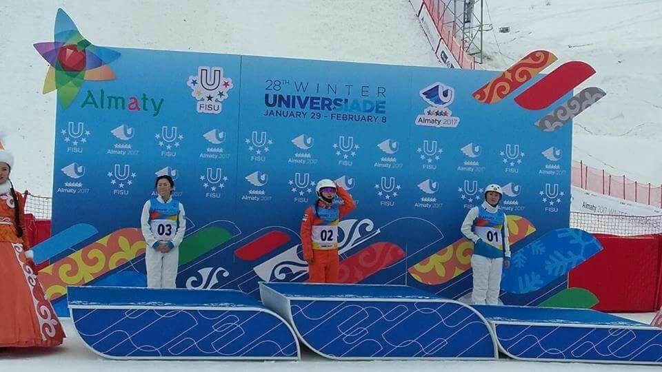 Ж. Түймебаев Универсиадада жүлде алған жерлестерді құттықтады