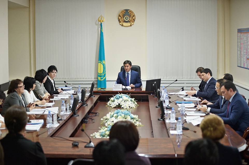 Ашық конкурс арқылы қаладағы қос мектепке директор тағайындалды