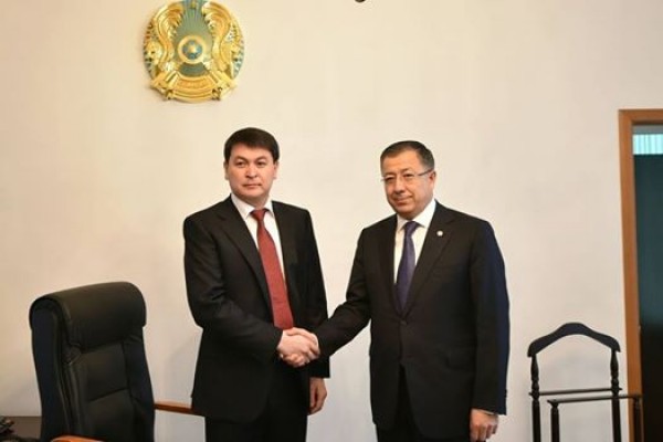 Түлкібасқа Астанадан әкім келді