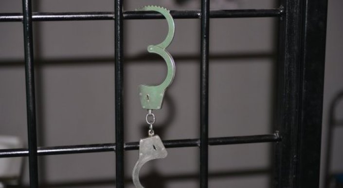 Шымкентте ақша бопсалаған деген күдікпен ер адам ұсталды