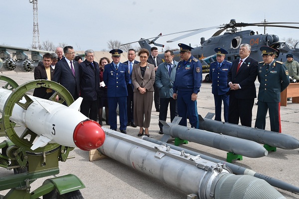 Д.Назарбаева бастаған жұмысшы топ Оңтүстікке келді