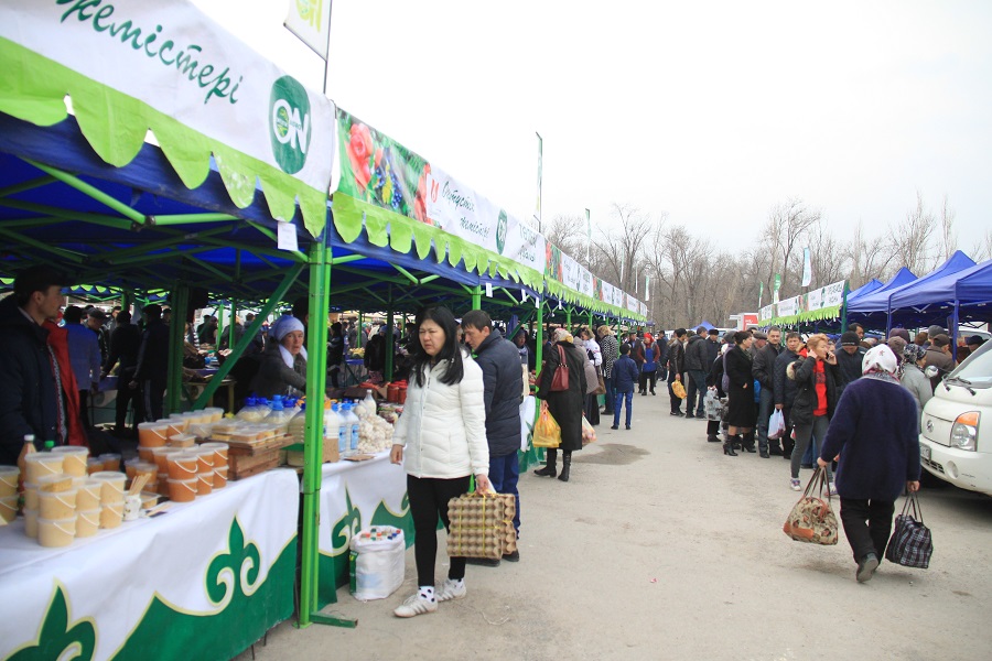 Шымкентте Наурыз жәрмеңке өтті