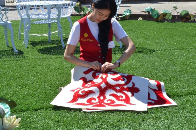 «Ұлтыңды сақтаймын десең – қызыңды тәрбиеле»