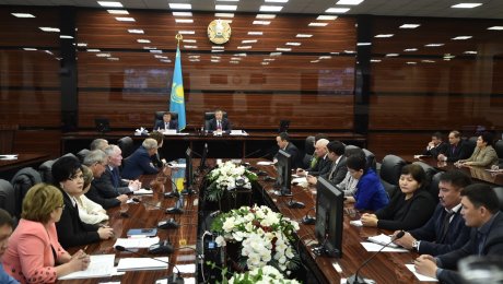 ОҚО әкімі: Мұғалімдердің әлеуметтік жағдайын жақсартуымыз қажет