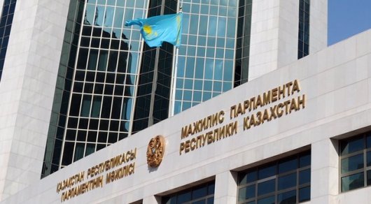 Заңдар неге жиі өзгереді? Салық кодексі 9 жылда 2500 рет өзгерді