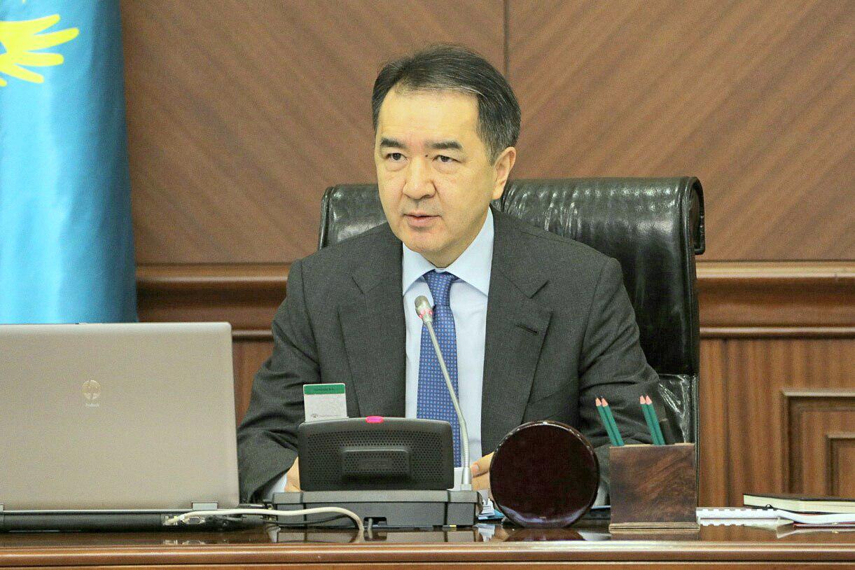 Бақытжан Сағынтаев экономикалық өсімнің қазіргі қарқынын төмендетуге жол бермеуді тапсырды
