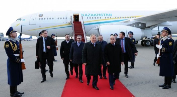 Елбасы Әзірбайжанға келді