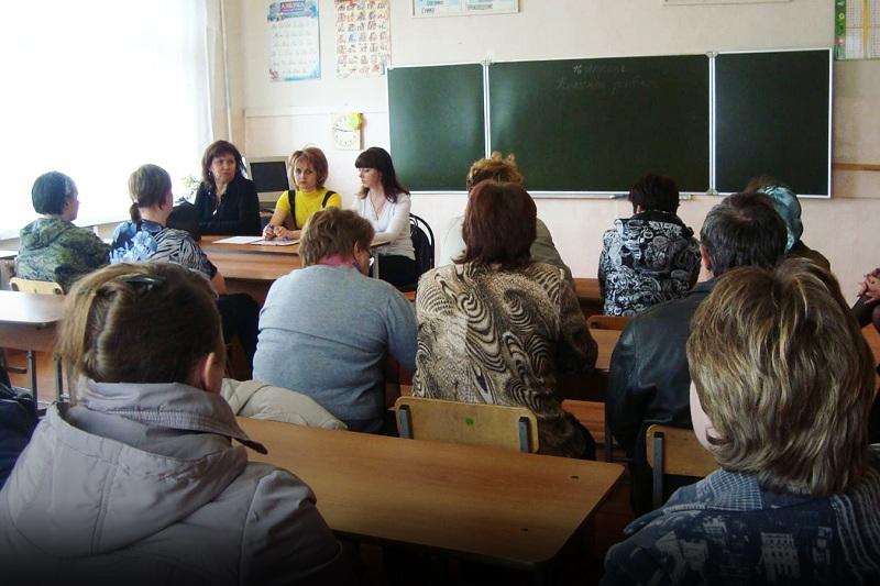 Министр Сағадиев мектеп тариxындағы ең үлкен ата-аналар жиналысы өтетін күнді жариялады