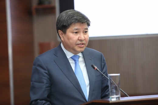Жақып Асанов: Прокуратура бәріне үлгергісі келетін пысық келін сияқты