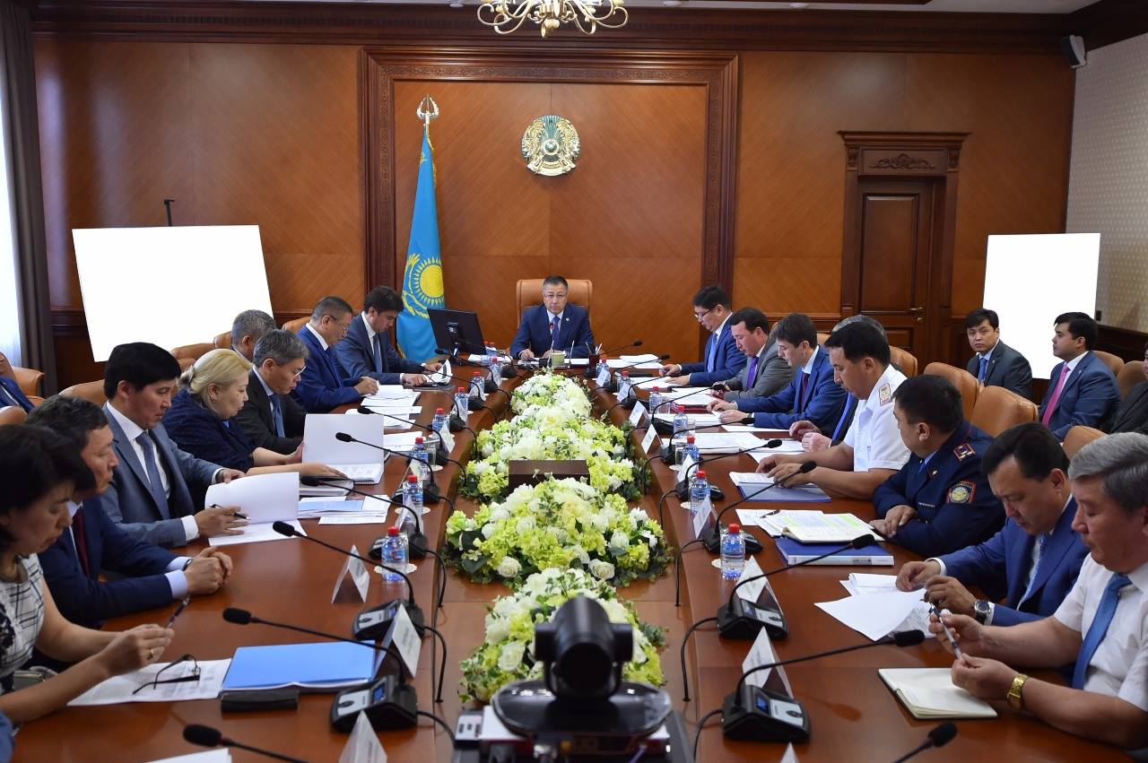 ОҚО-да жарты жылдық жұмыстың қорытындысымен басшылардың қызметтік жауапкершілігі қаралады