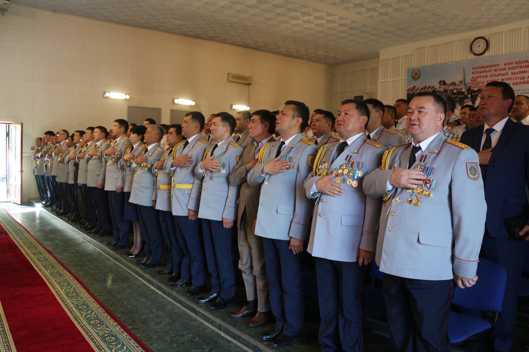 Оңтүстік полицейлері кәсіби мерекелерін кең көлемде атап өтті