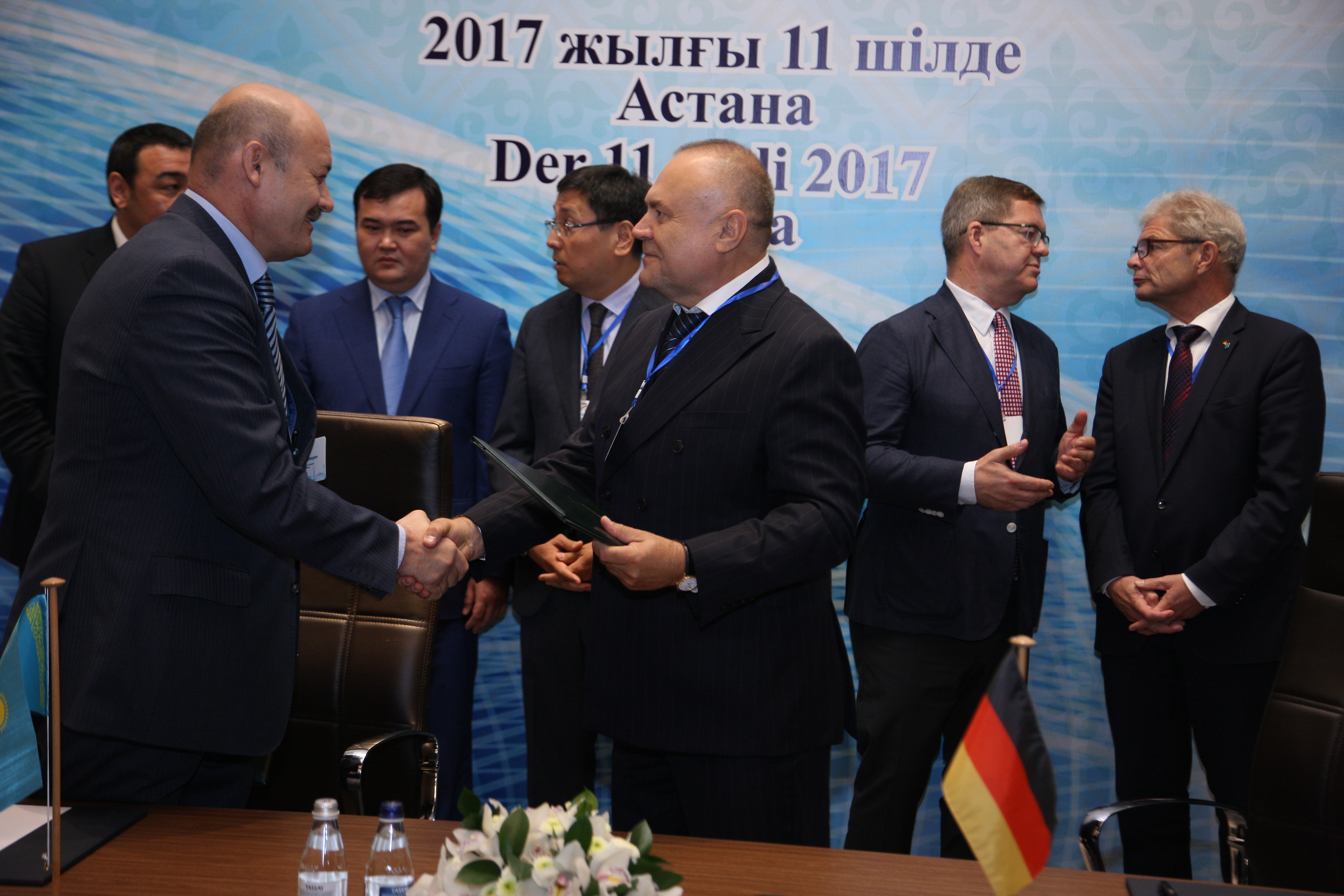 Еліміздің бірнеше облысында күннен қуат алатын электр станциялары салынады