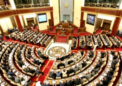 Сенаттың бірқатар депутаттарының өкілеттіктері тоқтатылды