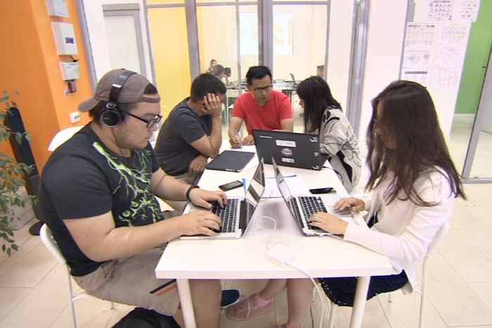 Астанада жастар тегін тағылымдамадан өтіп жатыр