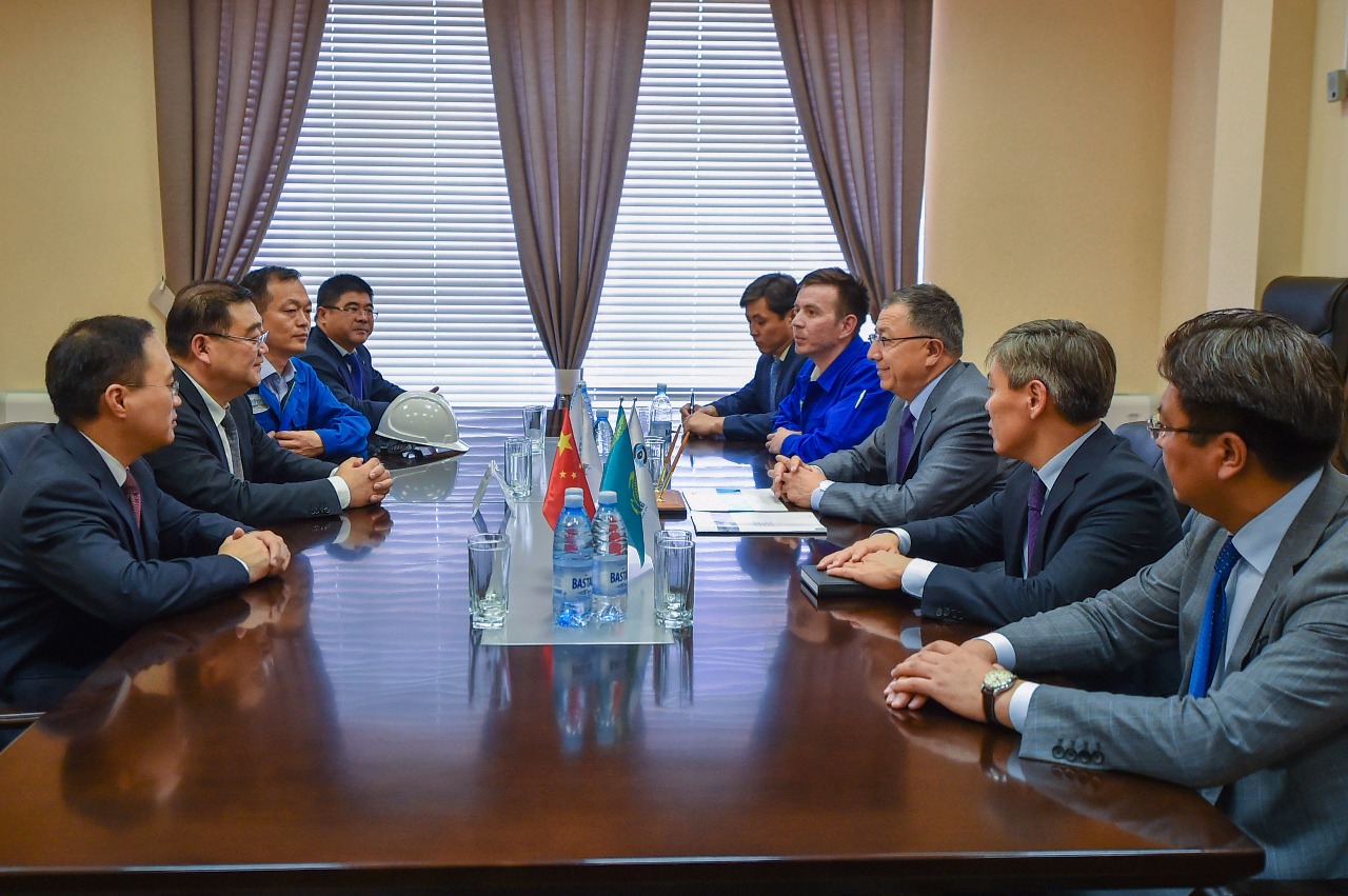 Ж.Түймебаев CNPC компаниясының бас директоры Б.Дыжымен кездесті