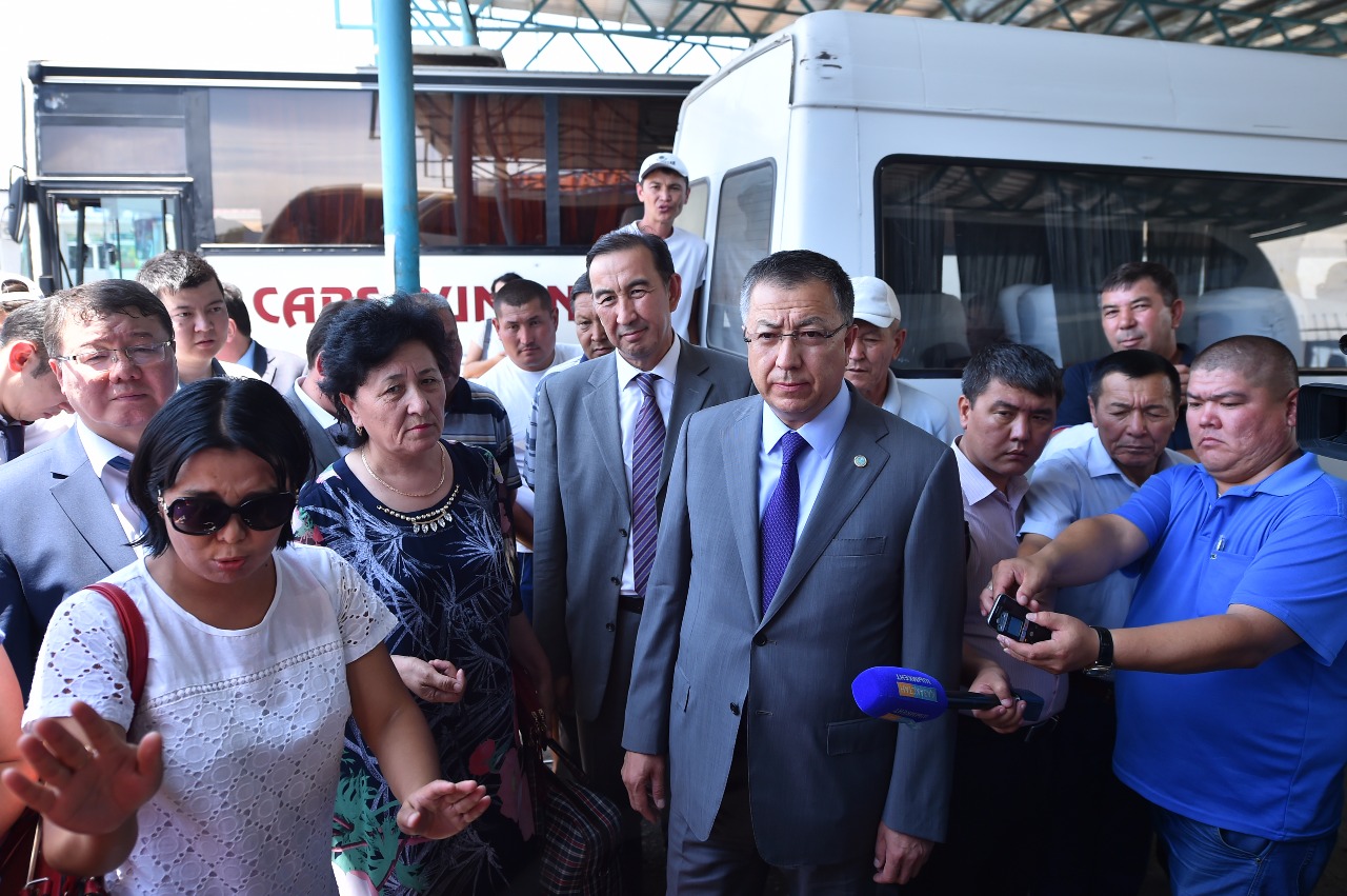 Ж.Түймебаев: Мақтаралдың тазалығын автовокзалдан бастау керек