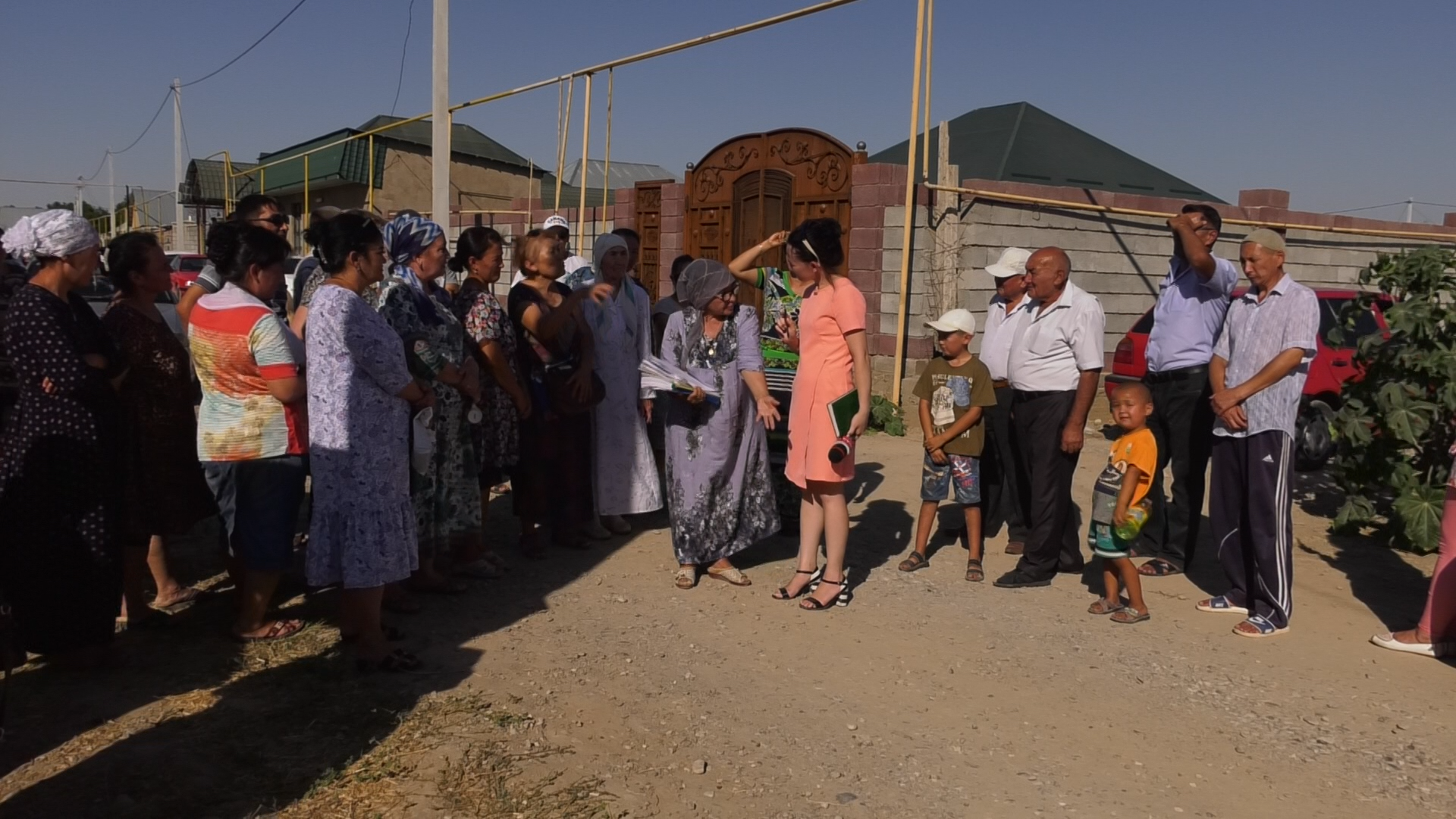 Шымкент қаласының әкімдігі мұғалімдерге тиесілі жер телімдерін бөтен адамға заңсыз беріп жіберген