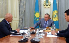 Елбасы «Самұрық-Қазына» акционерлік қоғамы басқармасының төрағасы Өмірзақ Шөкеевті қабылдады