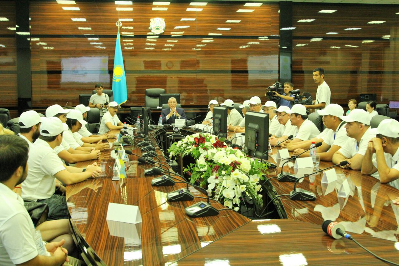 Түркі әлемінің суретшілері облысымыздың тарихи мекендерін қағаз бетіне түсірмек