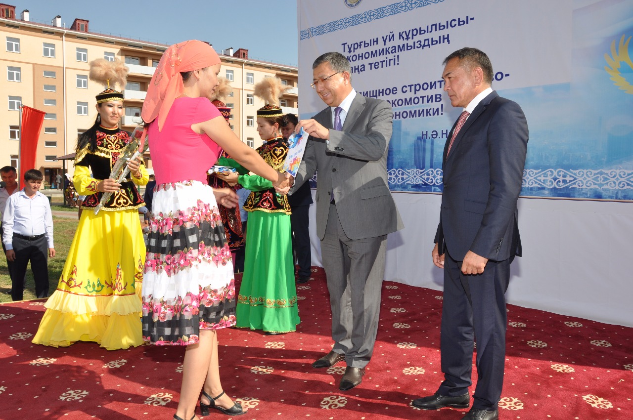 Түркістандық 480 отбасы баспаналы болды