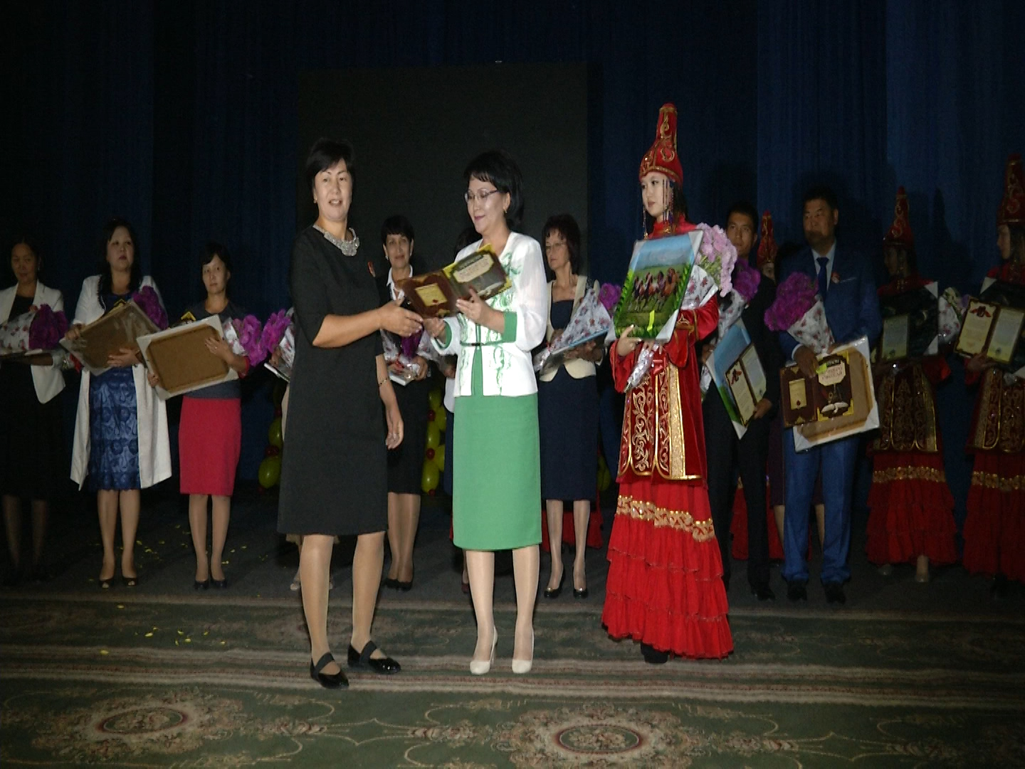 Ұстаздар күні тойланды