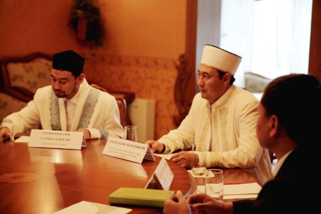 Діни мұрамызды заманға бейімдей отырып сақтауымыз керек — Ермекбаев